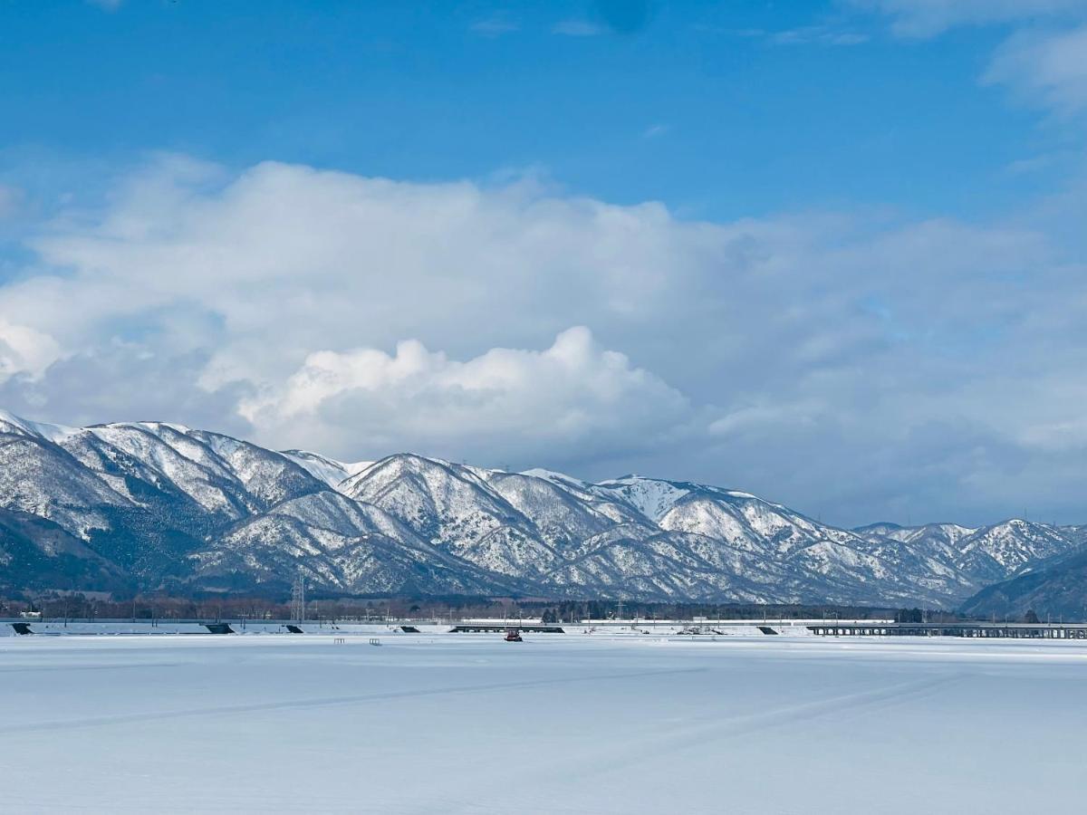 Shiga Biwa Lake Shanshui House Takashima Esterno foto